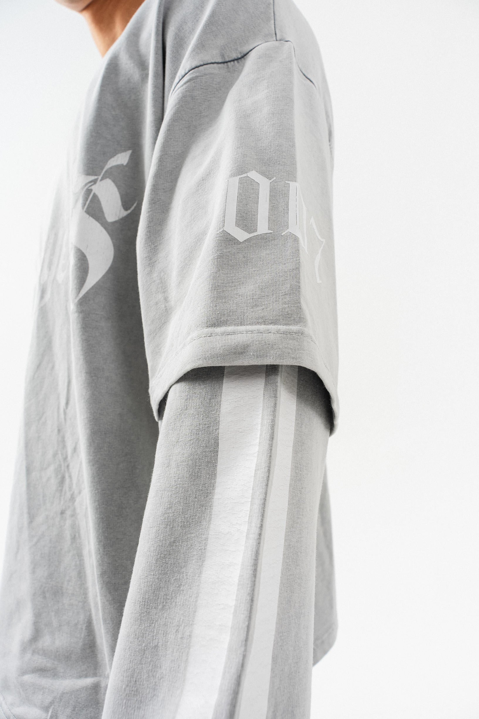 Kol Detaylı Yıkamalı Oversize Sweatshirt - Gri