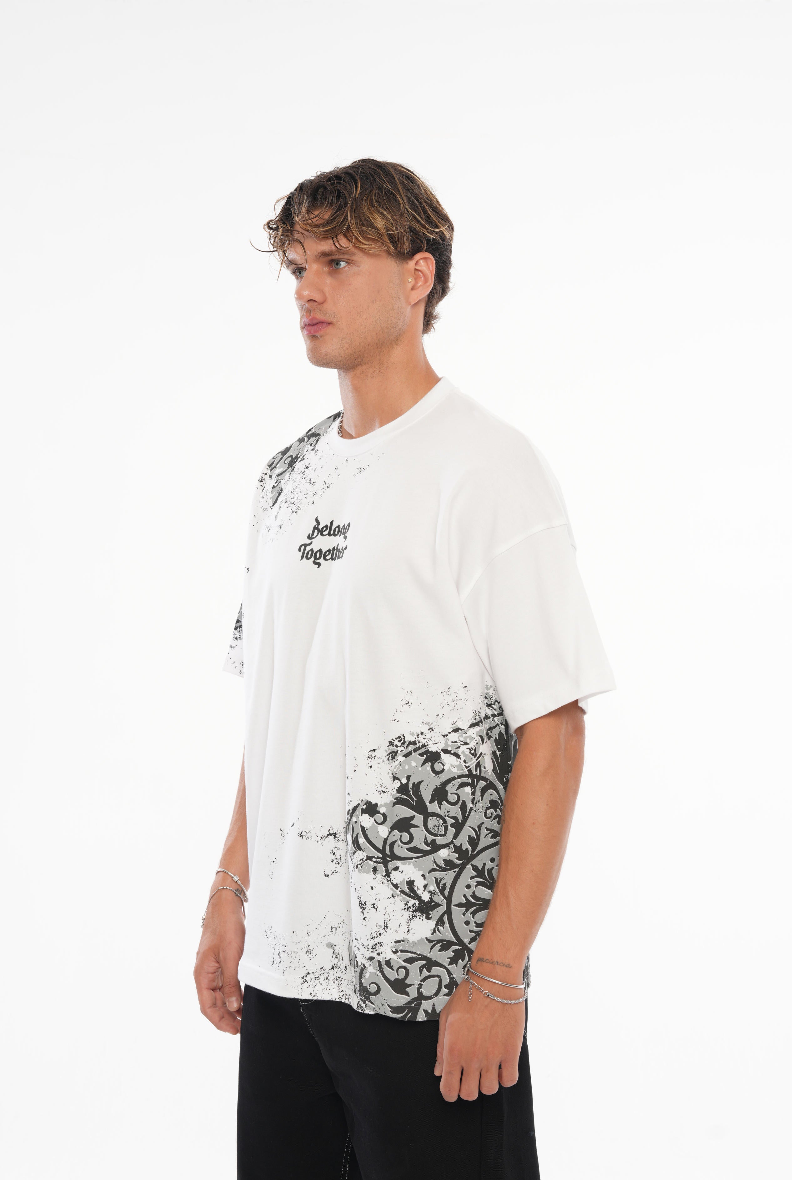 Belong Together Oversize T-shirt - Beyaz