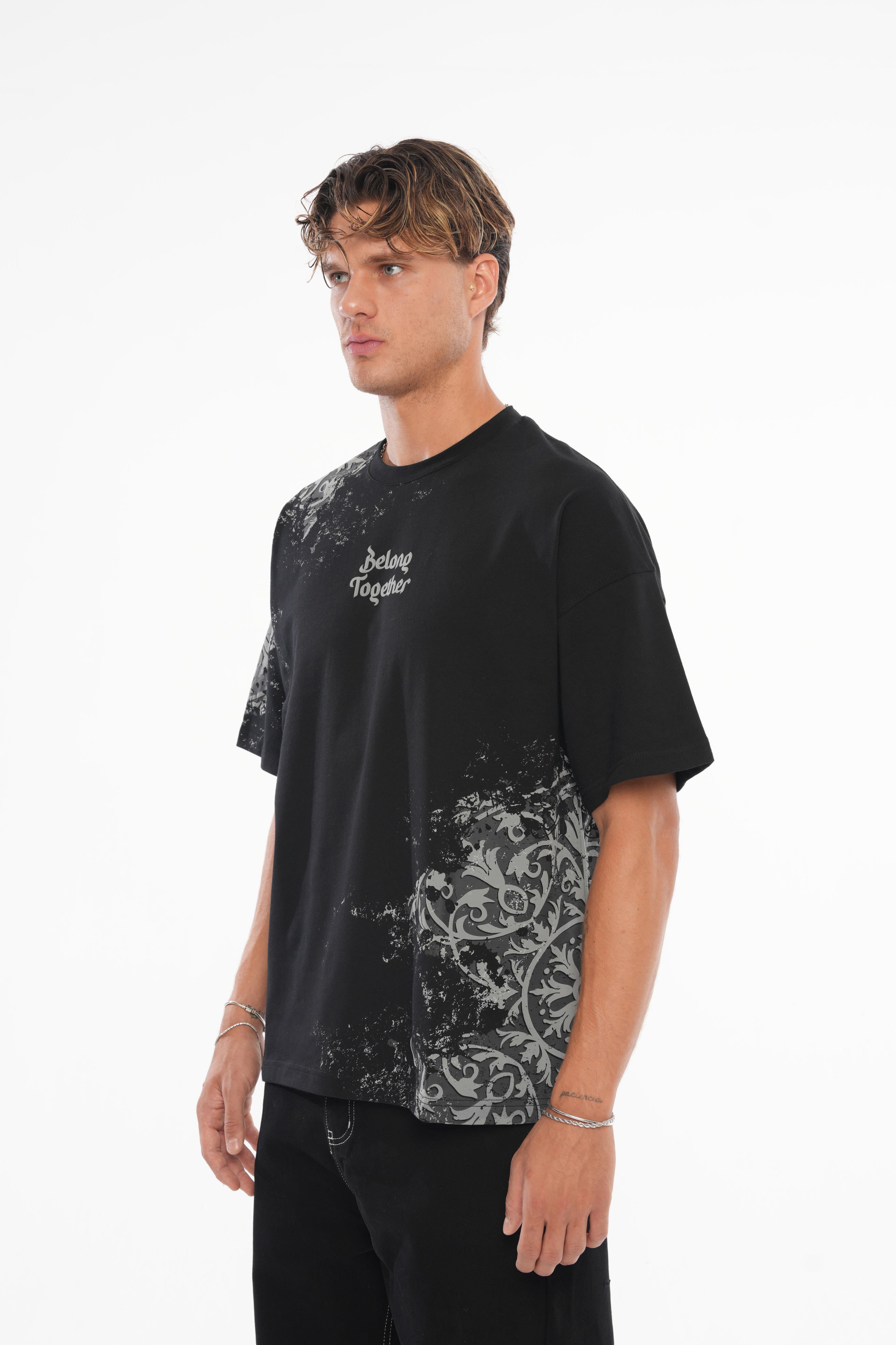 Belong Together Oversize T-shirt - Siyah