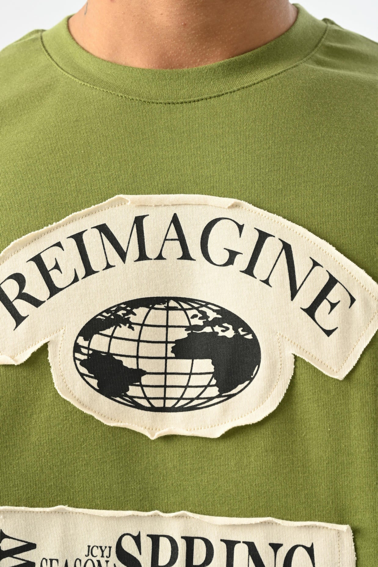 Reimagine Patch Detaylı Oversize T-shirt - Haki