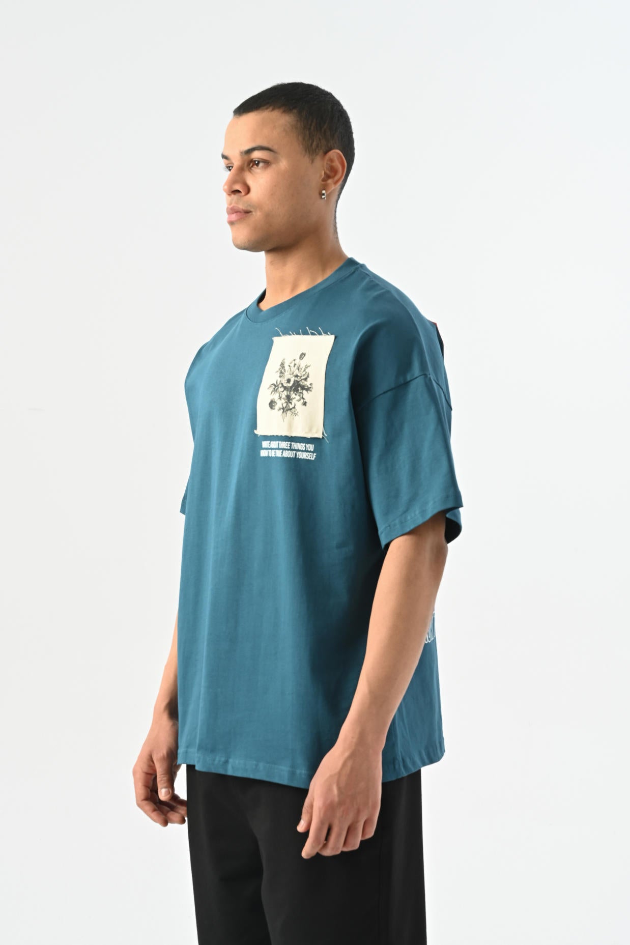 Çiçek Desenli Patch Detaylı Overisize T-shirt - Petrol Mavisi
