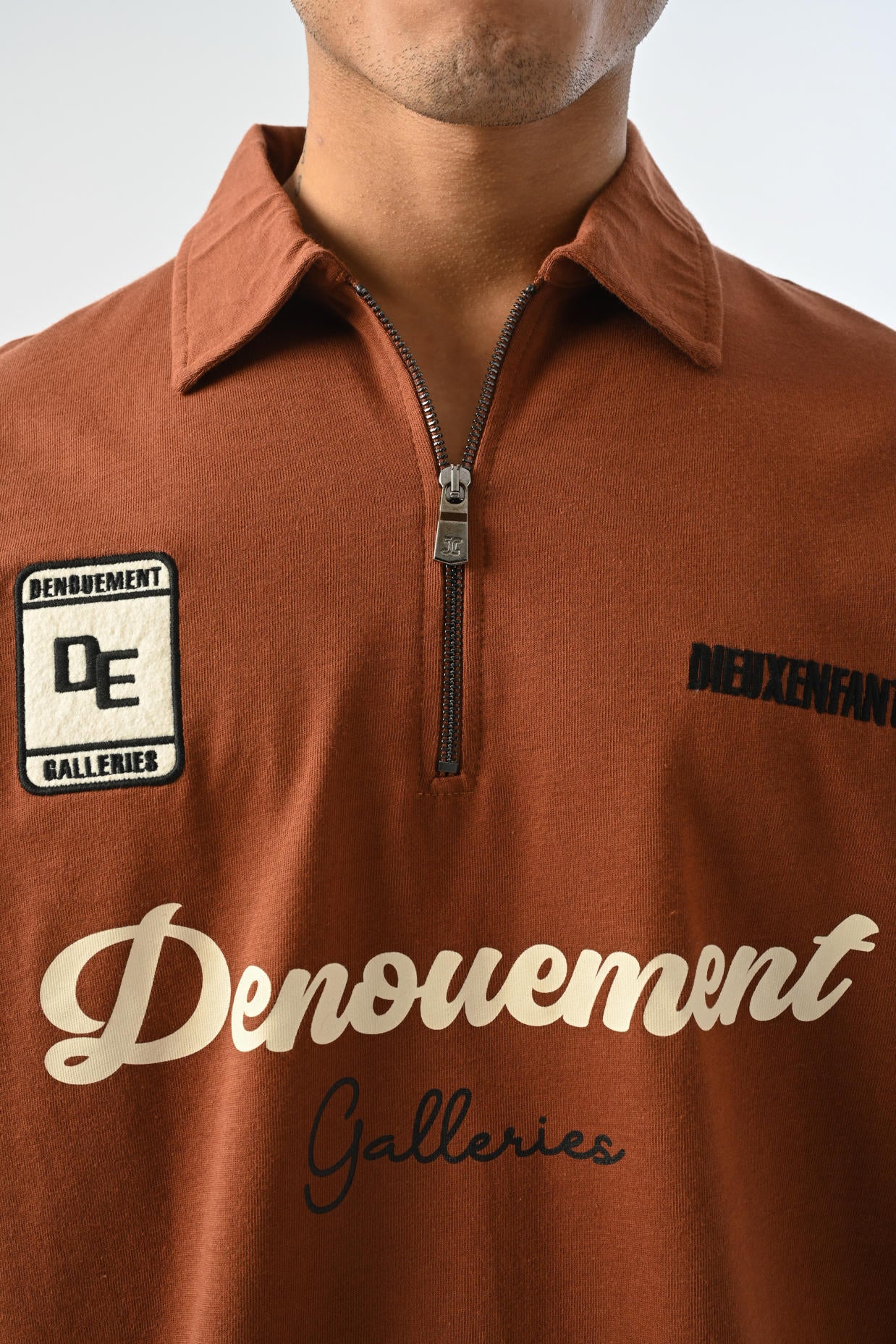 Denouement Yarım Fermuarlı Polo Yaka T-shirt - Kahverengi