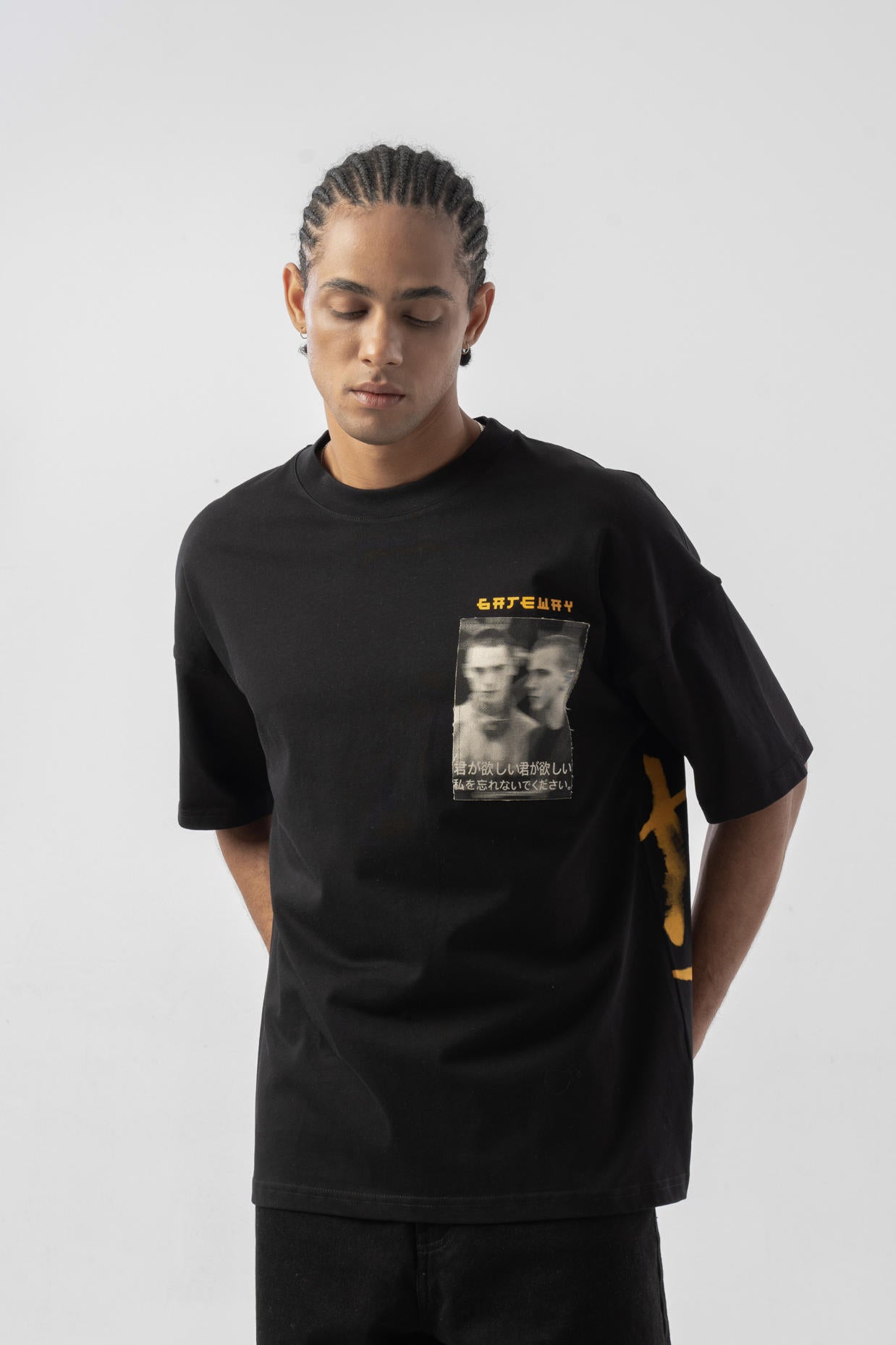 Patch Detaylı Oversize T-shirt - Siyah