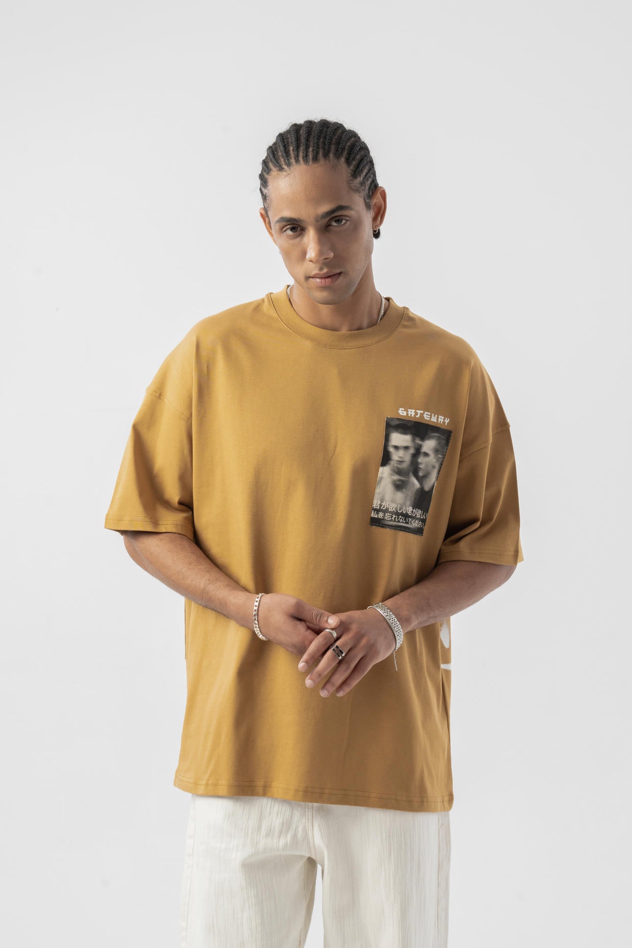 Patch Detaylı Oversize T-shirt - Camel
